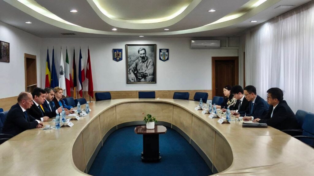 conferinta ambasador china - Jurnalul Olteniei – Știri din Craiova și Oltenia