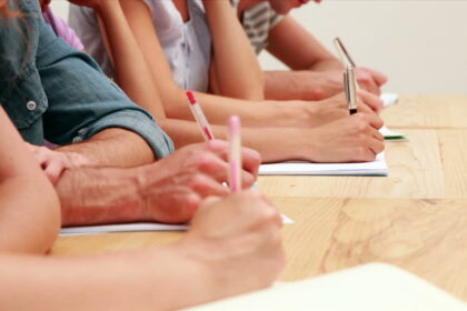 Dezvoltare personală, la liceu: Noua materie din 2026