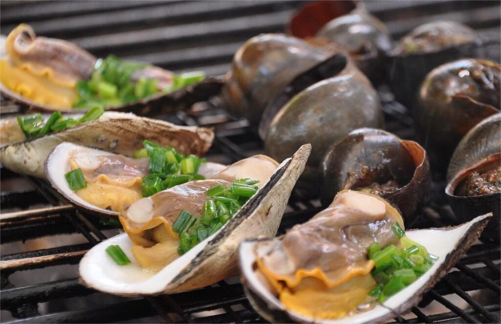 Microplasticele în alimente