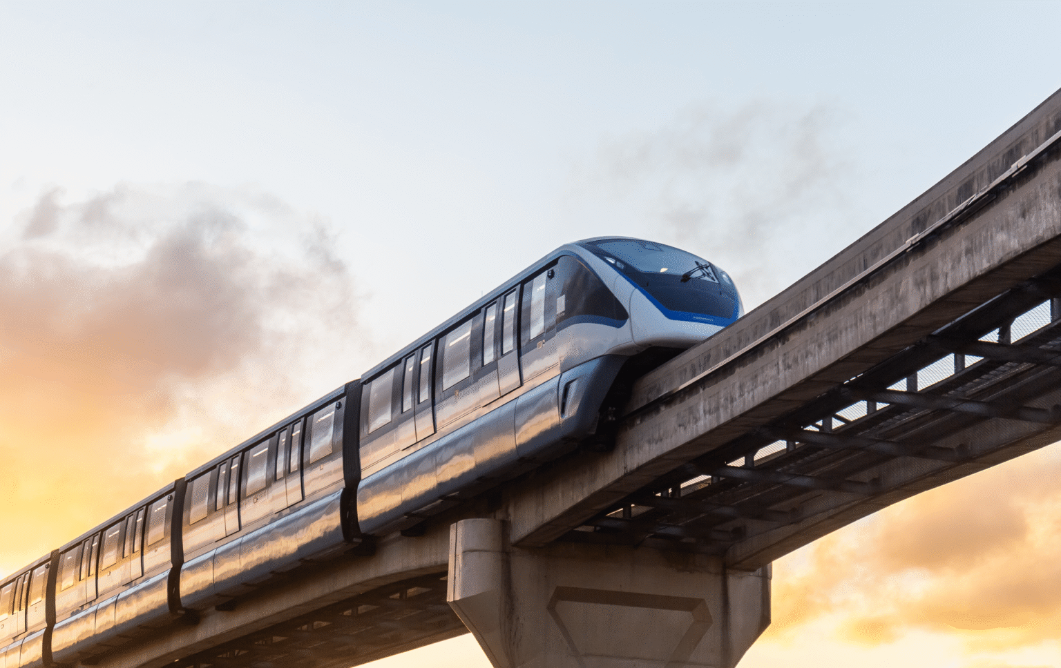 monorail gettyimages-1310838090-small - Jurnalul Olteniei – Știri din Craiova și Oltenia