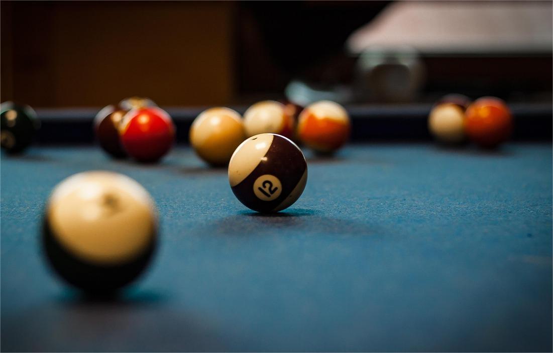 Recorduri mondiale doborâte de un copil de 2 ani - Jurnalul Olteniei – Știri din Craiova și Oltenia Recorduri mondiale la biliard și snooker, doborâte de un copil de 2 ani