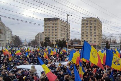 Sondaj Inscop: Cine vrea ca Ucraina să cedeze teritorii? Foto: Facebook/ AUR