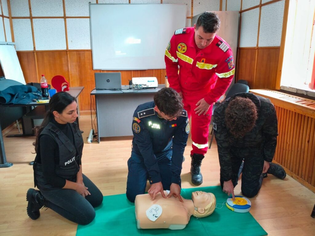 Primele minute contează: polițiști instruiți în Olt