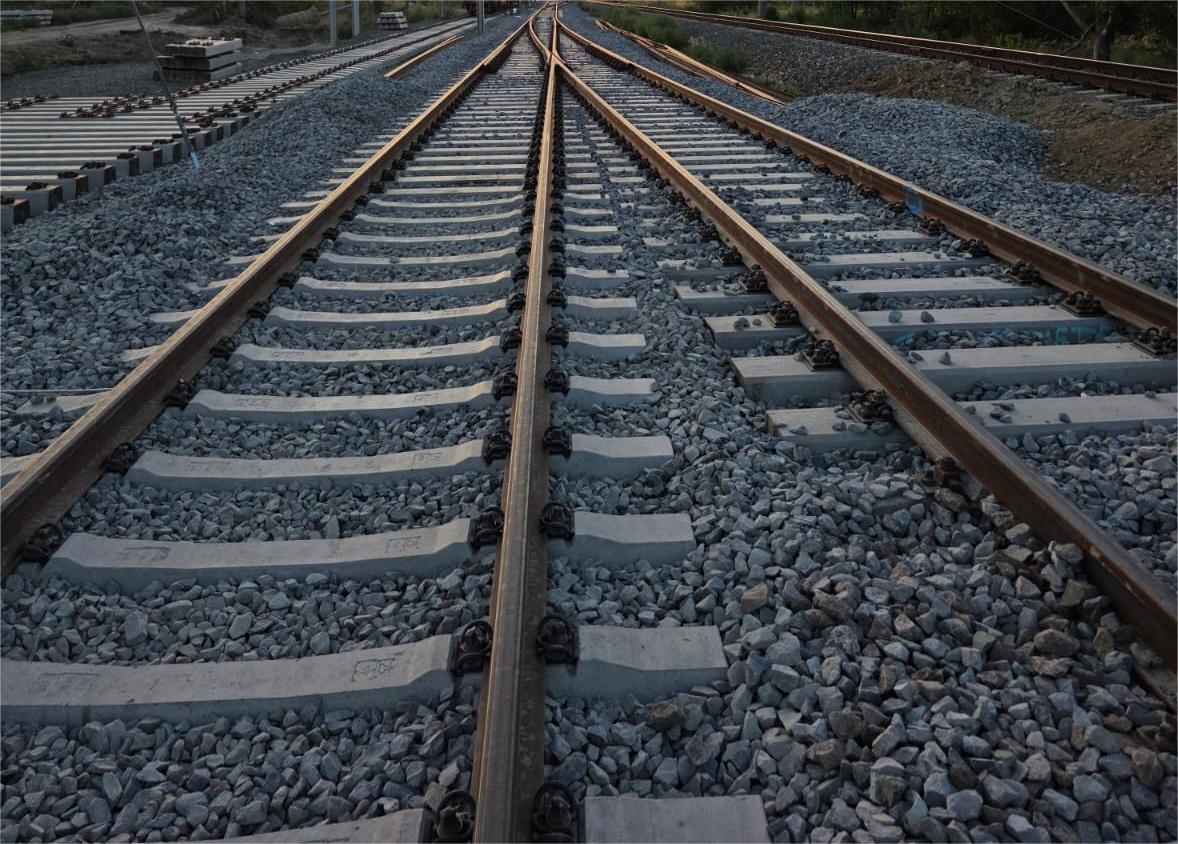 CFR: Contract semnat pentru lotul 5 Craiova-Caransebeș