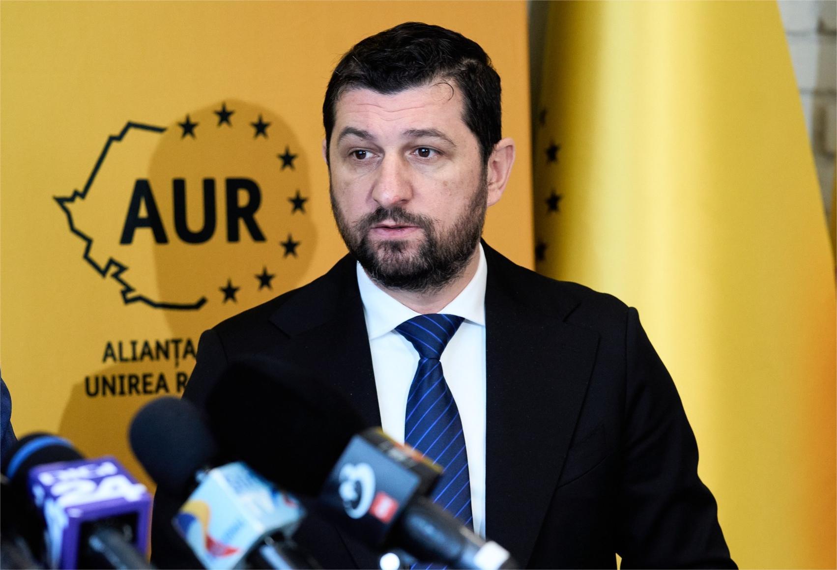 Marius Lulea (AUR) propune cedarea de teritorii în locul înarmării. Foto: Facebook