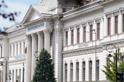 Universitatea Craiova, în Top 5 național la angajabilitate. Foto: Facebook