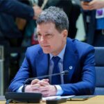 Cât a costat zborul lui Nicușor Dan la Washington?