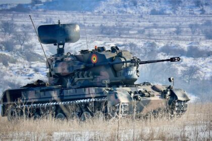 Radu Miruță: Planul de înzestrare a Armatei Române. Foto: MApN