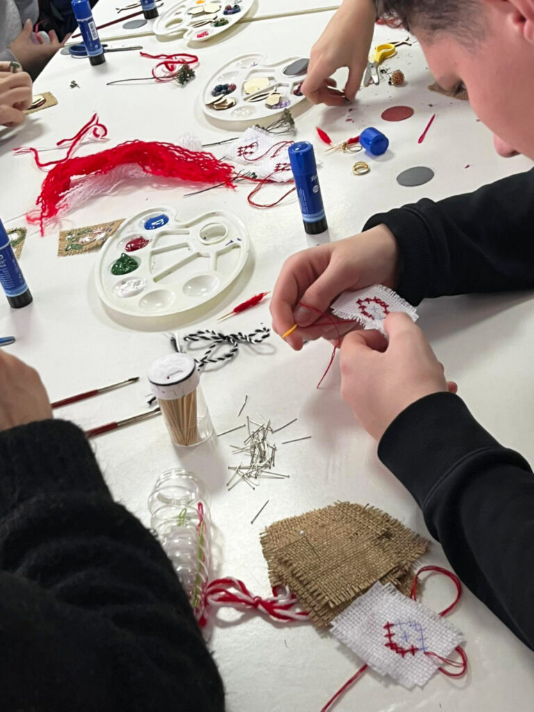 Mărțișorul prinde viață la Muzeul Porților de Fier