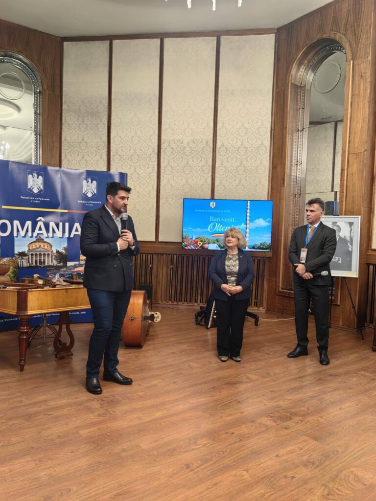 Oltenia atrage turiști la cel mai mare târg din Bulgaria