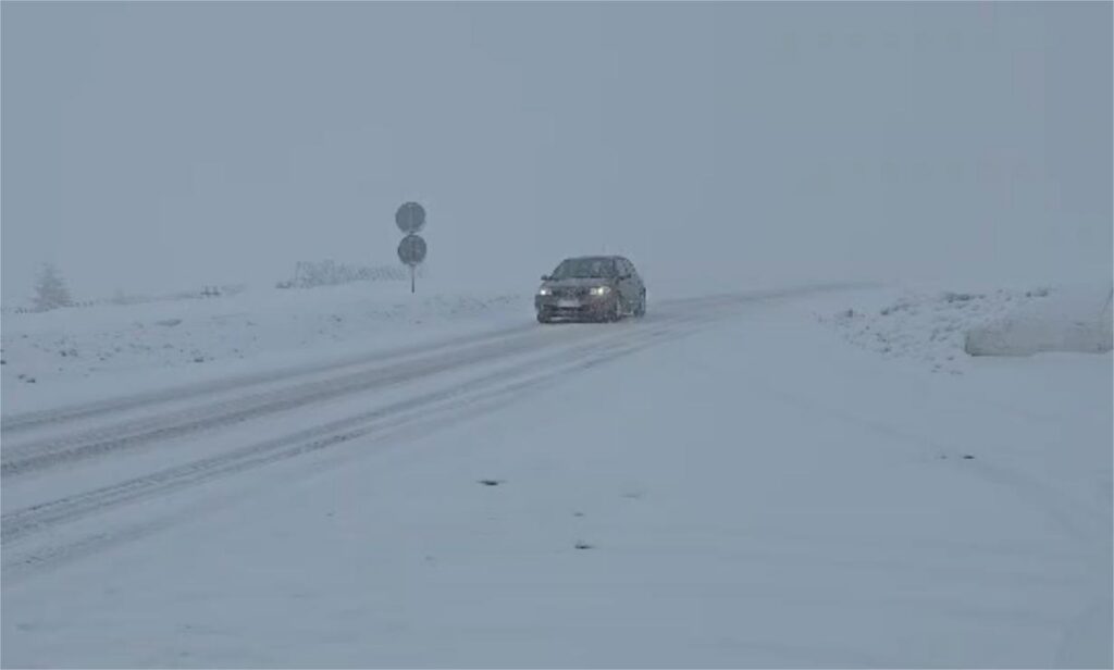 Prognoza ANM: Weekend cu ger, ninsore și viscol. Foto: Meteoplus