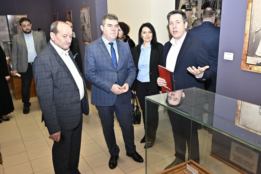 643434234_1486640442831091_5757493785162822523_n - Jurnalul Olteniei – Știri din Craiova și Oltenia Rafinamentul zestrei bănățene, la Muzeul Porților de Fier