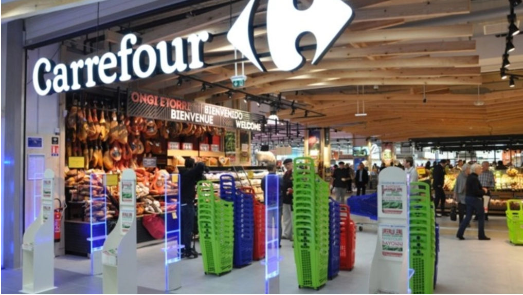 Frații Pavăl cumpără Carrefour România: Deal de 823M €
