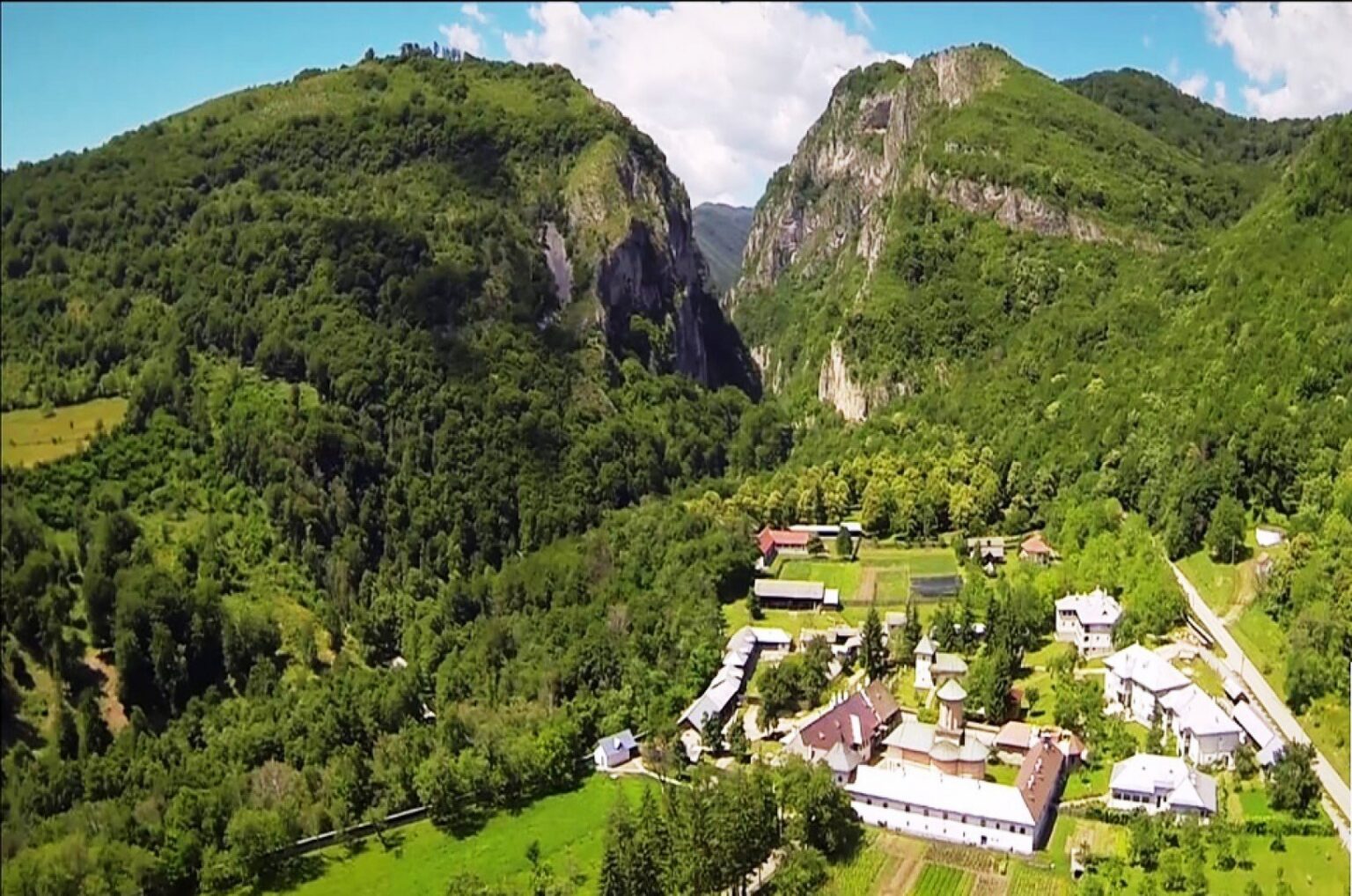 Județul Gorj se înscrie în competiția națională Destinația Anului 2026 - Jurnalul Olteniei – Știri din Craiova și Oltenia Județul Gorj se înscrie în competiția națională „Destinația Anului 2026”