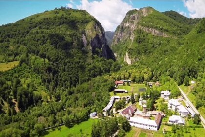 Județul Gorj se înscrie în competiția națională „Destinația Anului 2026”