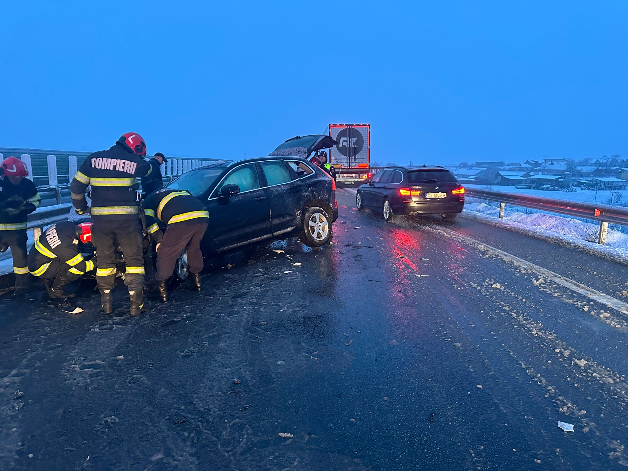 Trafic restricționat pe DEx 12: Accident la km 8