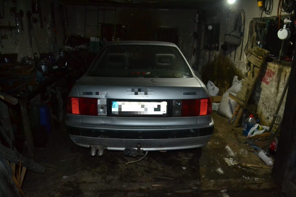 Autospecială de Poliție acroșată într-o urmărire la Vaideeni