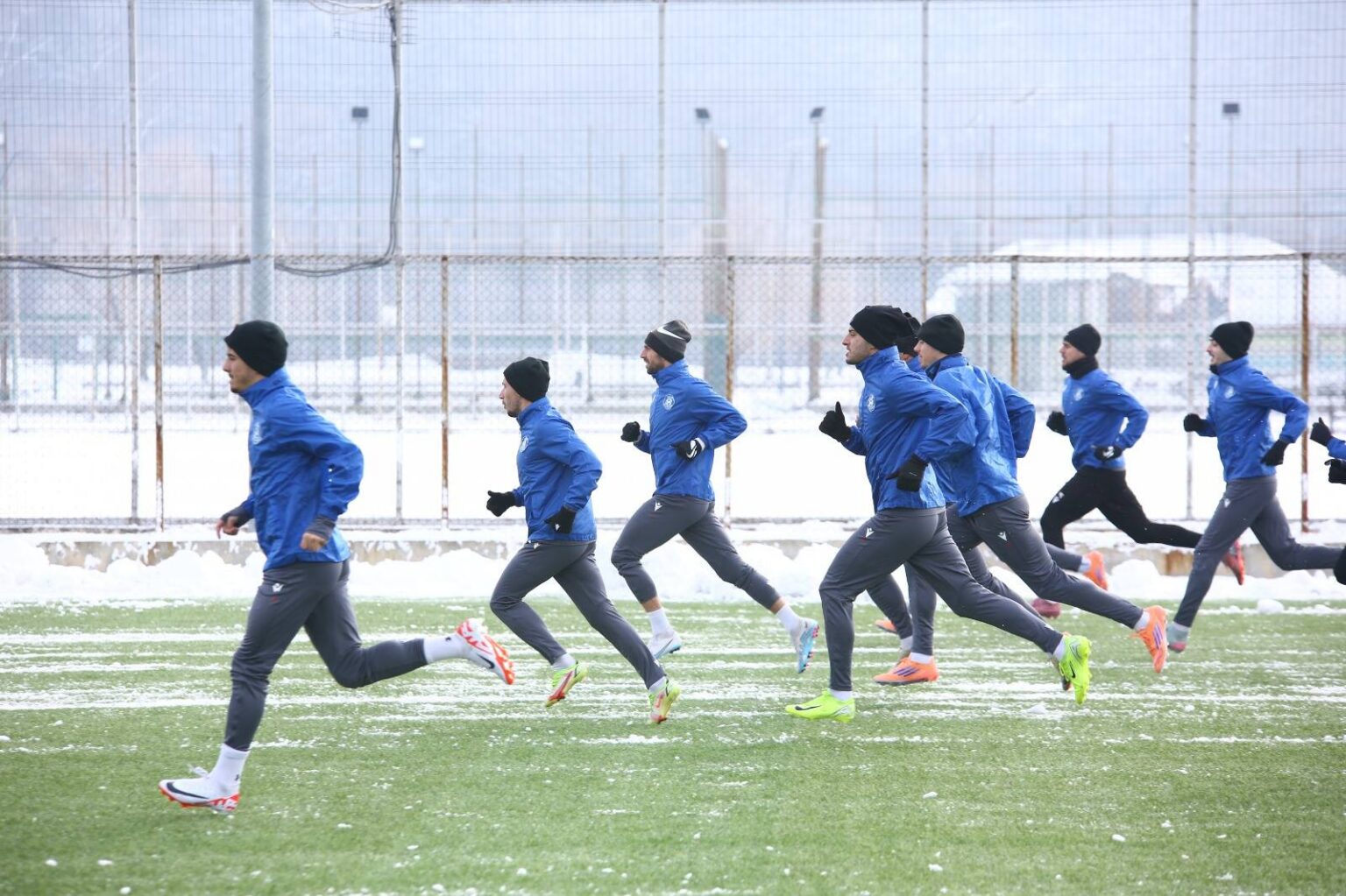 CSM Slatina a rămas fără antrenor. Variante surprinzătoare pentru banca oltenilor