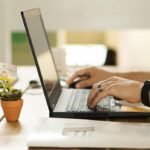 Acte oficiale online 2026: Cum obții documente fără cozi