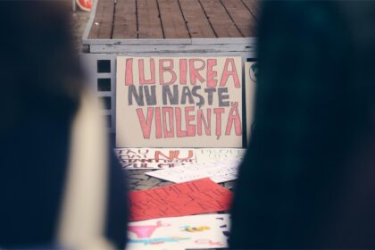 Legea femicidului, adoptată! Foto: Facebook/ Centrul FILIA