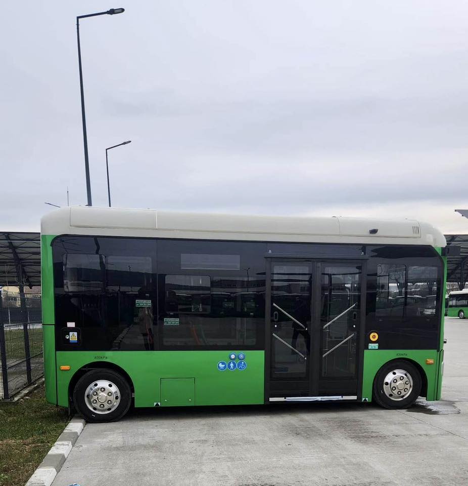 microbuz electric vl - Jurnalul Olteniei – Știri din Craiova și Oltenia Transport modern între Râmnicu Vâlcea și zonele turistice