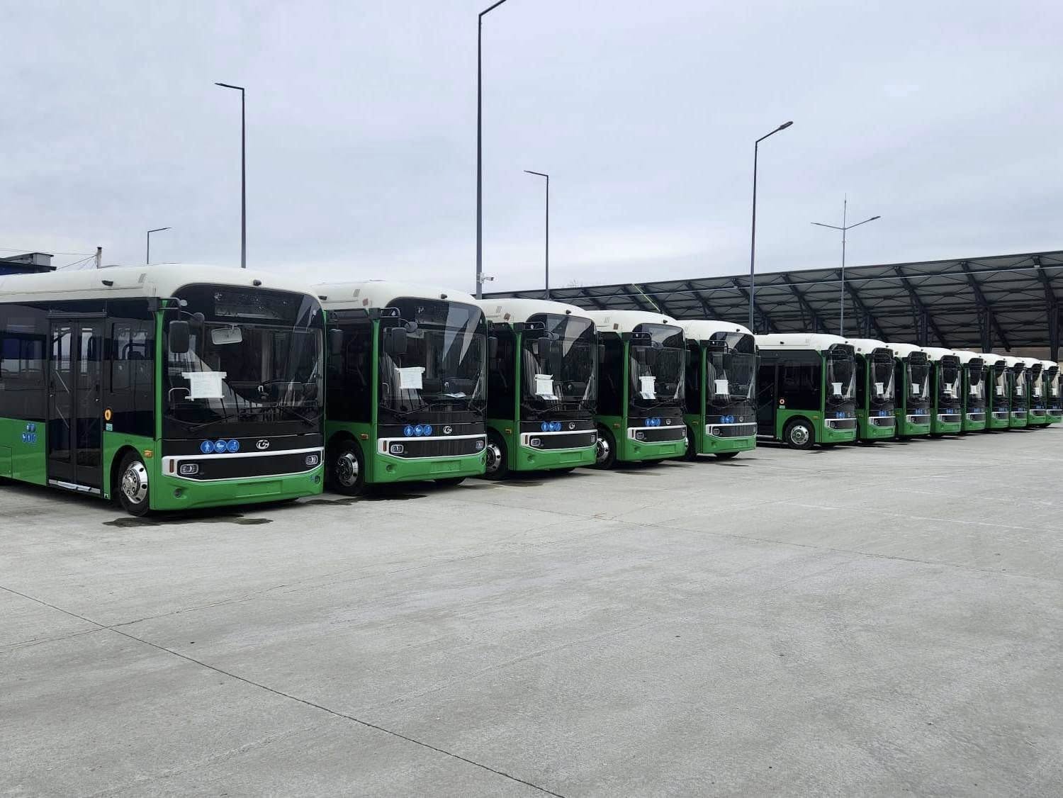 microbuze electrice vl - Jurnalul Olteniei – Știri din Craiova și Oltenia Transport modern între Râmnicu Vâlcea și zonele turistice