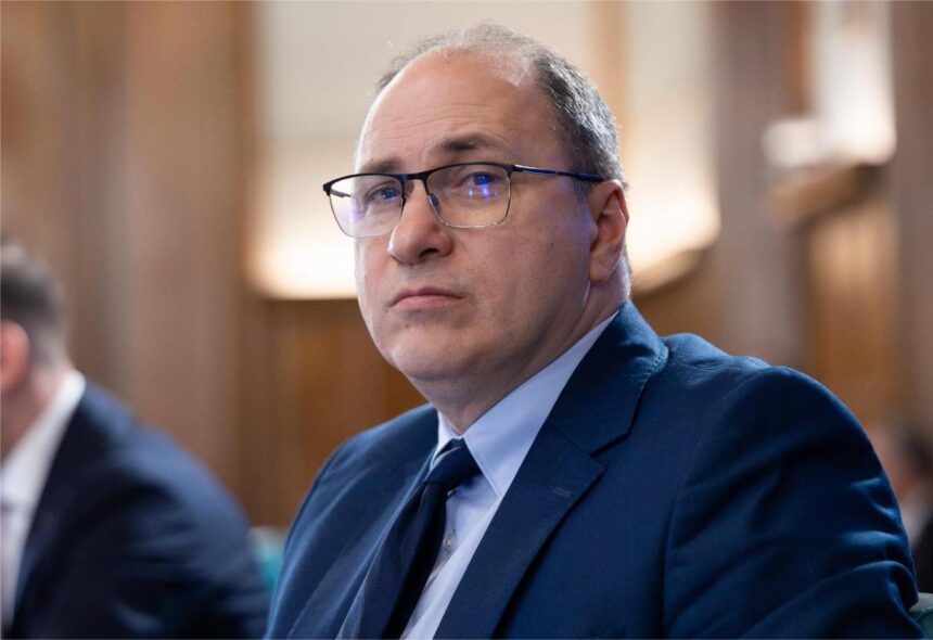 Ministrul Educației, Mihai Dimian. Foto: Facebook