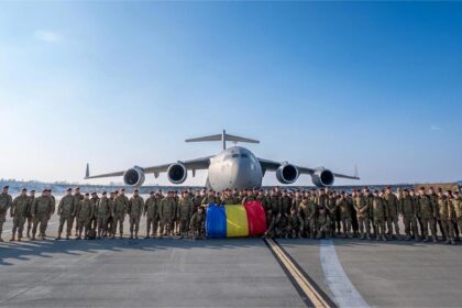 Militarii români din Irak au revenit în țară: Foto: MApN