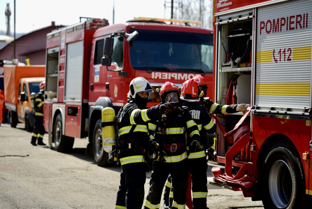 ISU Mehedinți: exercițiu cu victime multiple pe DN6