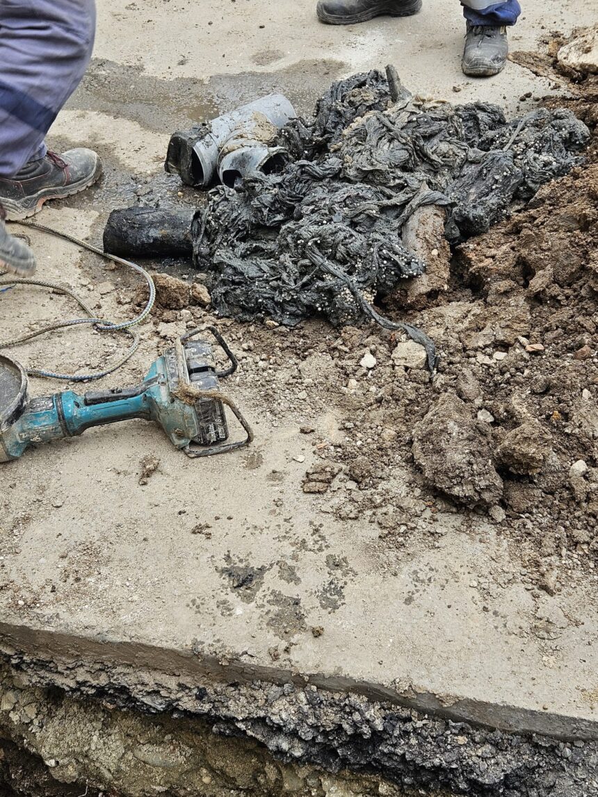 Olt: Probleme grave din cauza deșeurilor în canalizare