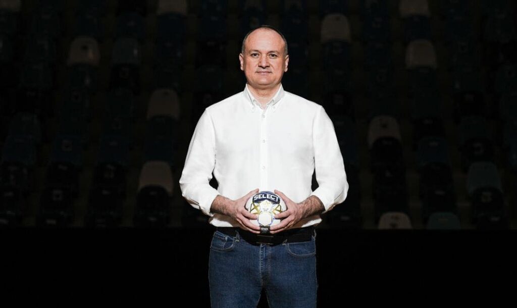 Adrian Cosman e gata să ajungă în conducerea FRH - Jurnalul Olteniei – Știri din Craiova și Oltenia Adrian Cosman e gata să ajungă în conducerea FRH