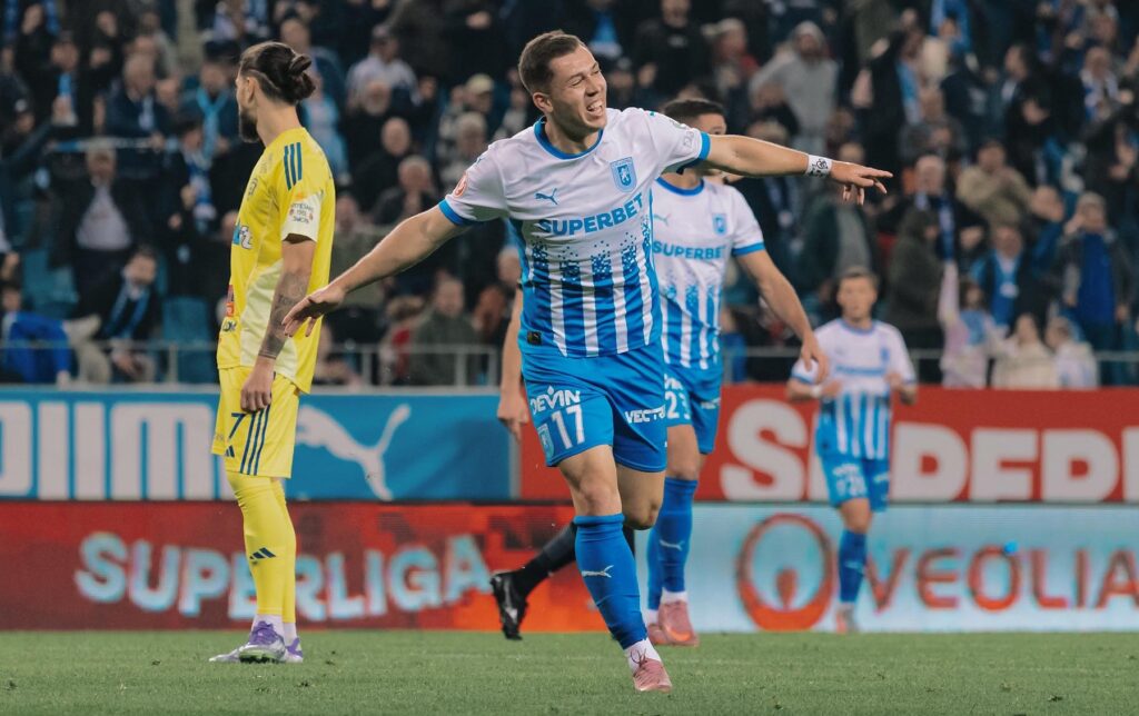 Avertisment pentru Universitatea Craiova