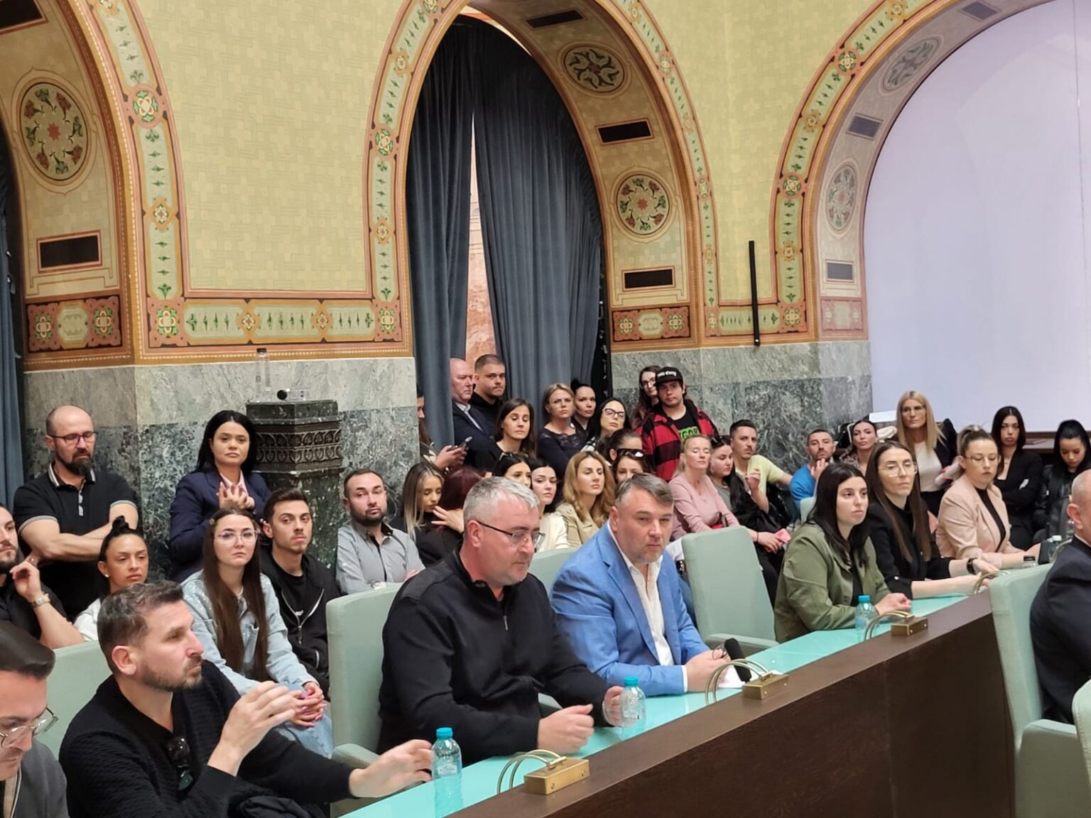 Jocurile de noroc pot fi reglementate la Craiova, nu interzise