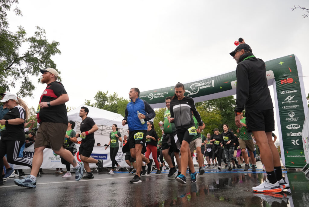 Maratonul Olteniei 2026 deschide înscrierile cu reduceri de până la 20% și introduce cursa Hyathlon Sprint, o premieră în România