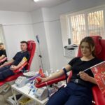 Exemplu de responsabilitate: elevi jandarmi donează sânge