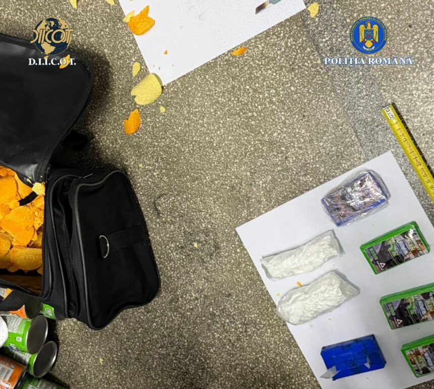 Flagrant la Craiova: droguri ascunse în cutii de chipsuri
