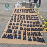 Arsenal descoperit la Calafat: 106 pistoale într-un camion