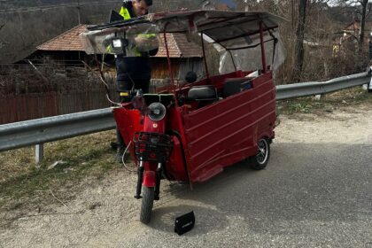 Accident mortal la Berislăvești: S-a răsturnat cu triciclul