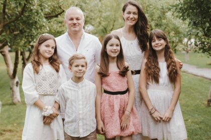 Curaj la feminin: Corina Braloștițianu, dedicare și puterea exemplului personal