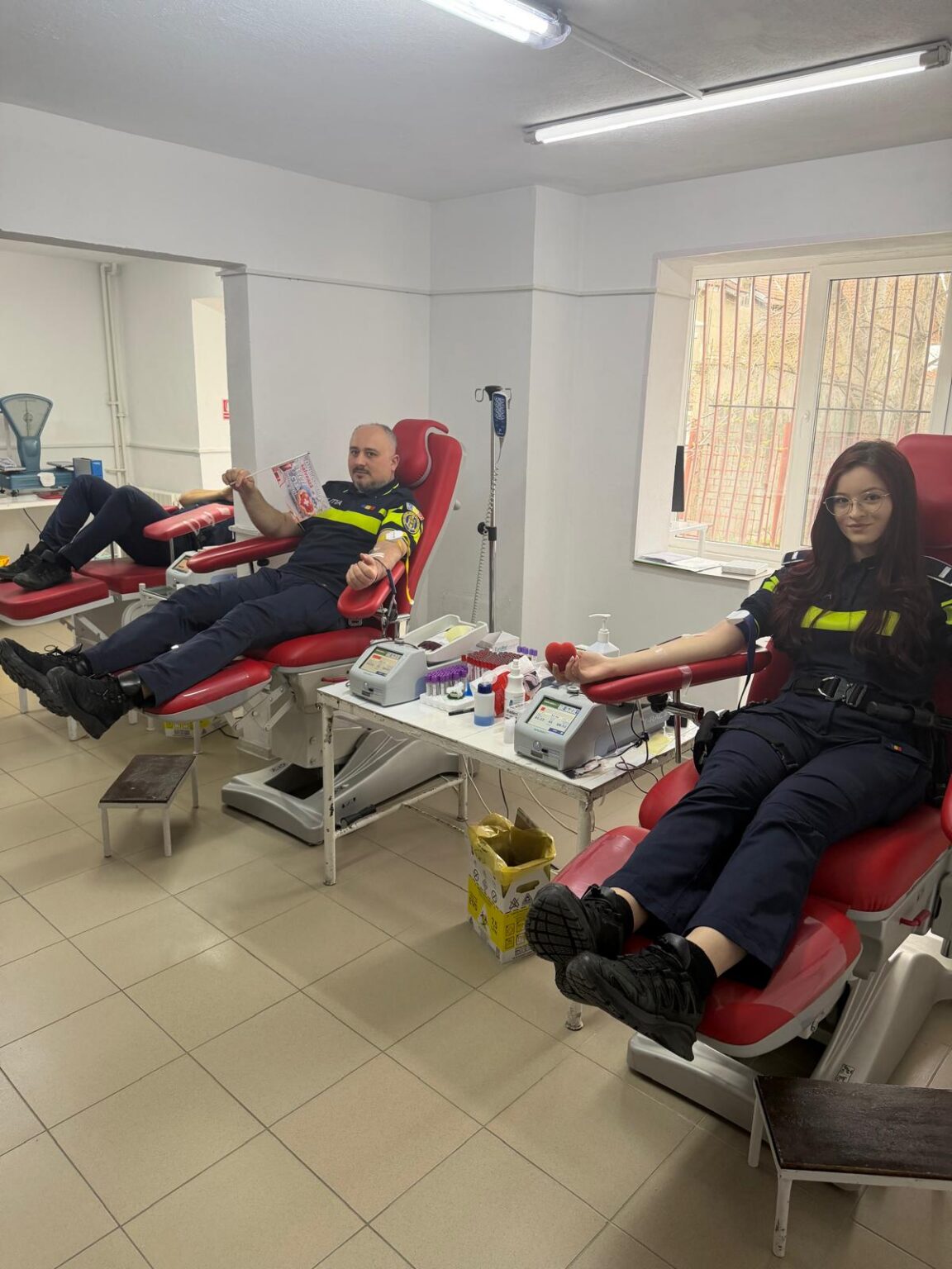 Severin: Polițiștii au donat sânge pentru a salva vieți - Jurnalul Olteniei – Știri din Craiova și Oltenia Severin: Polițiștii au donat sânge pentru a salva vieți