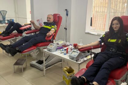 Severin: Polițiștii au donat sânge pentru a salva vieți