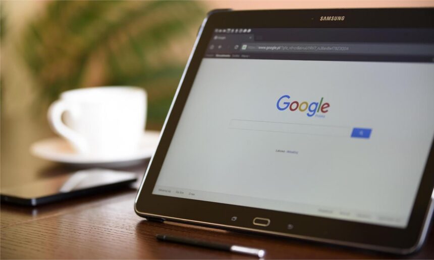 Google rescrie titlurile știrilor cu AI. Explicația oficială