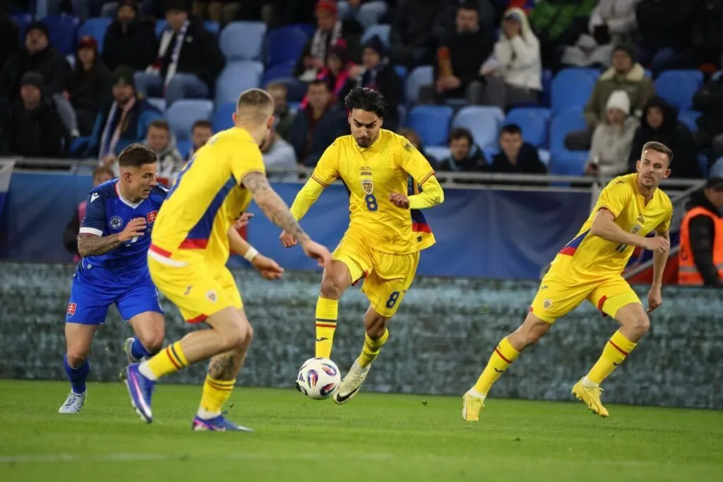 Slovacia prea puternică pentru elevii lui Mircea Lucescu Eșec după eșec pentru tricolori