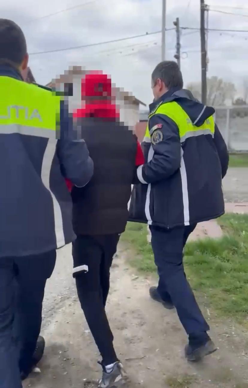 Tânăr din Dolj, reținut după ce a furat 3.100 de lei