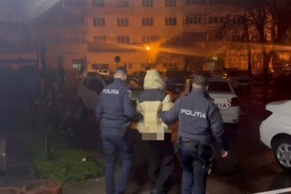 Craiova: Atac cu spray lacrimogen în mall. Minor reținut