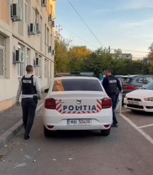 Craiova: Bătrână jefuită de 20.000 lei. Autorii, prinși