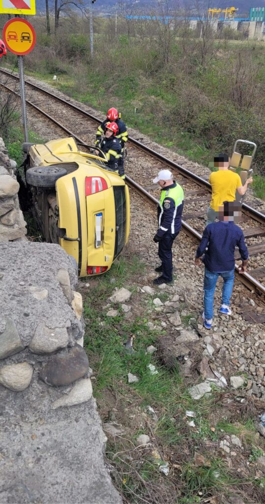 Accident grav pe DN7, în Vâlcea: mai multe victime - Jurnalul Olteniei – Știri din Craiova și Oltenia Accident grav pe DN7, în Vâlcea: mai multe victime
