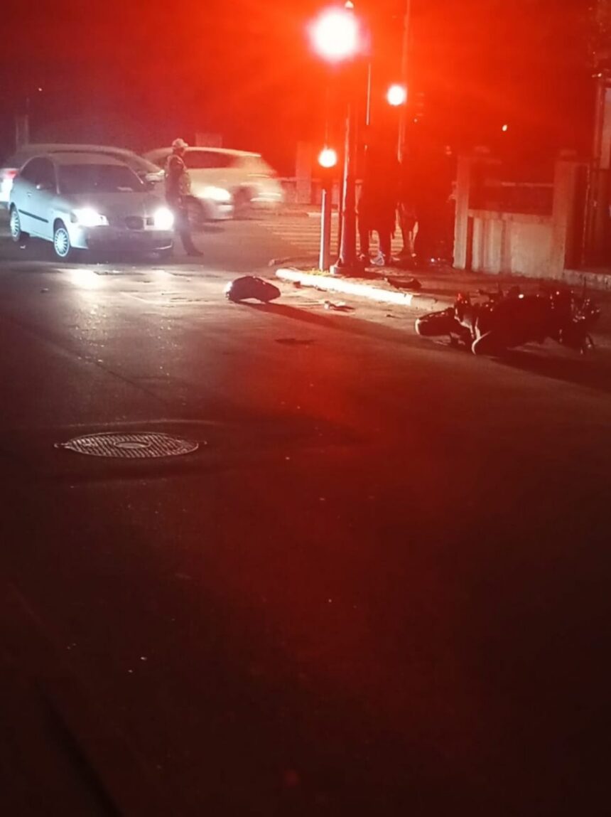 Motociclistă, rănită în accident Sursa foto: FB/Anamaria Mitroi