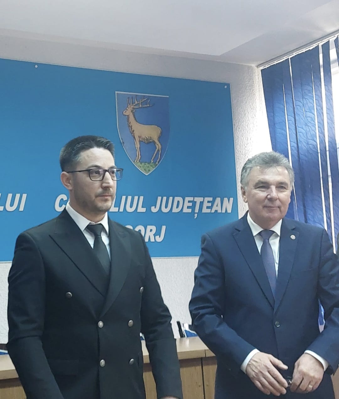 Prefectul și subprefectul de Gorj au demisionat