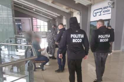 Craiova: Razie la Gară. Taxiuri și Uber, verificate